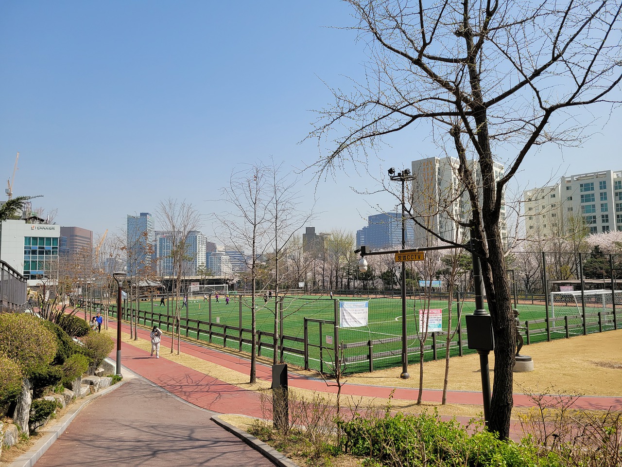 等强队时 等强队时